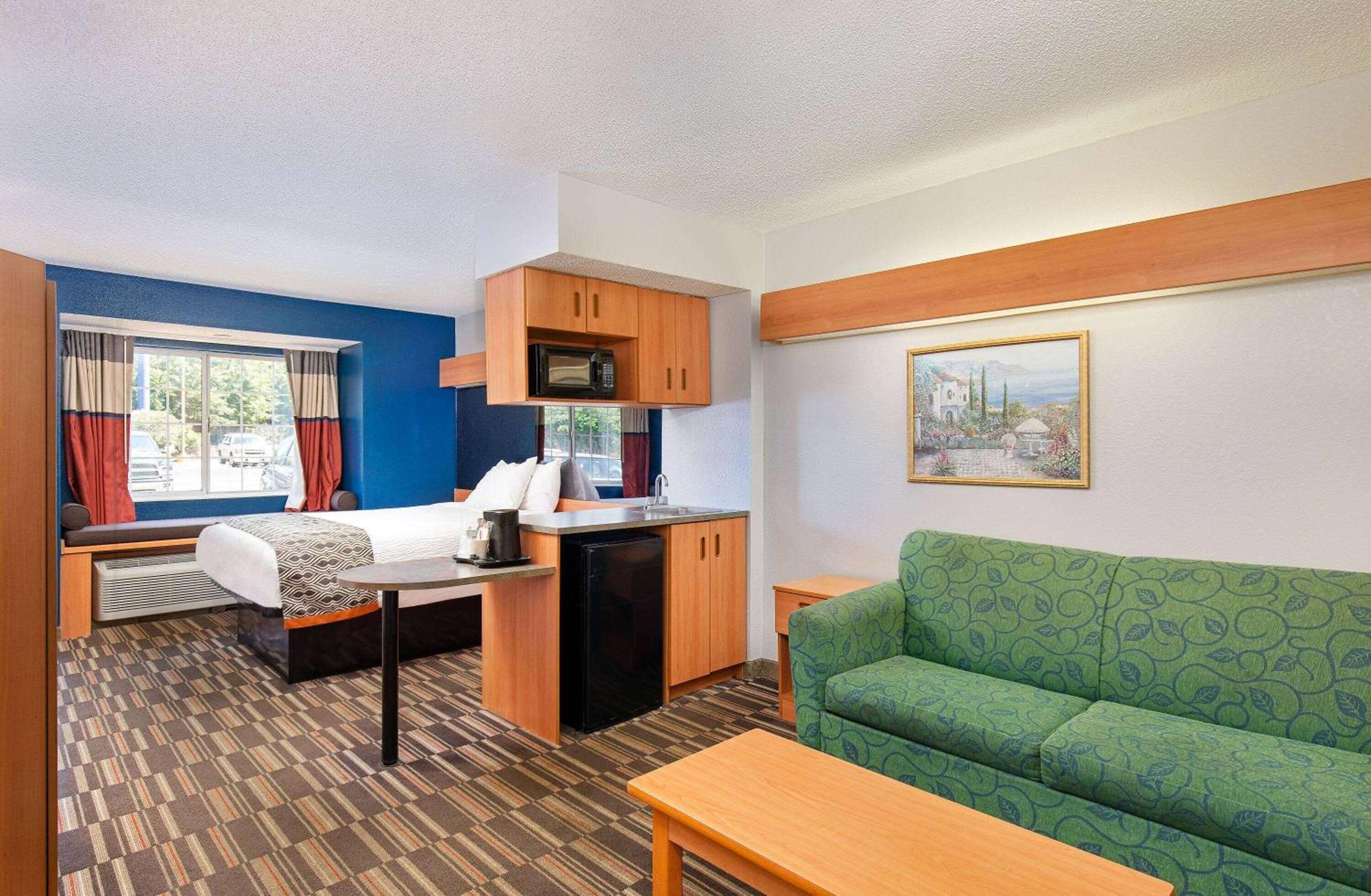 Hotel Microtel And By Wyndham - Cordova