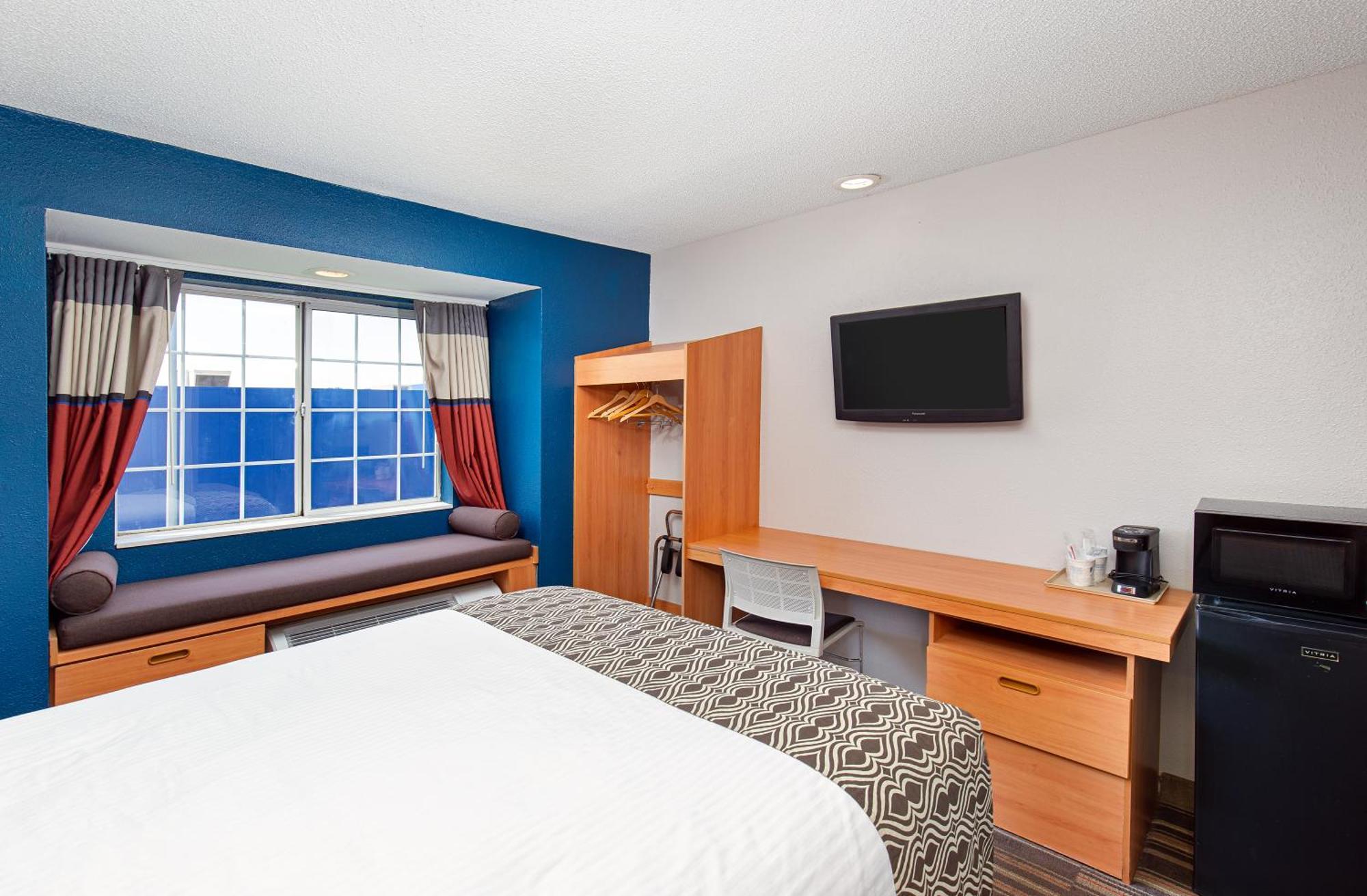 Hotel Microtel And By Wyndham - Cordova