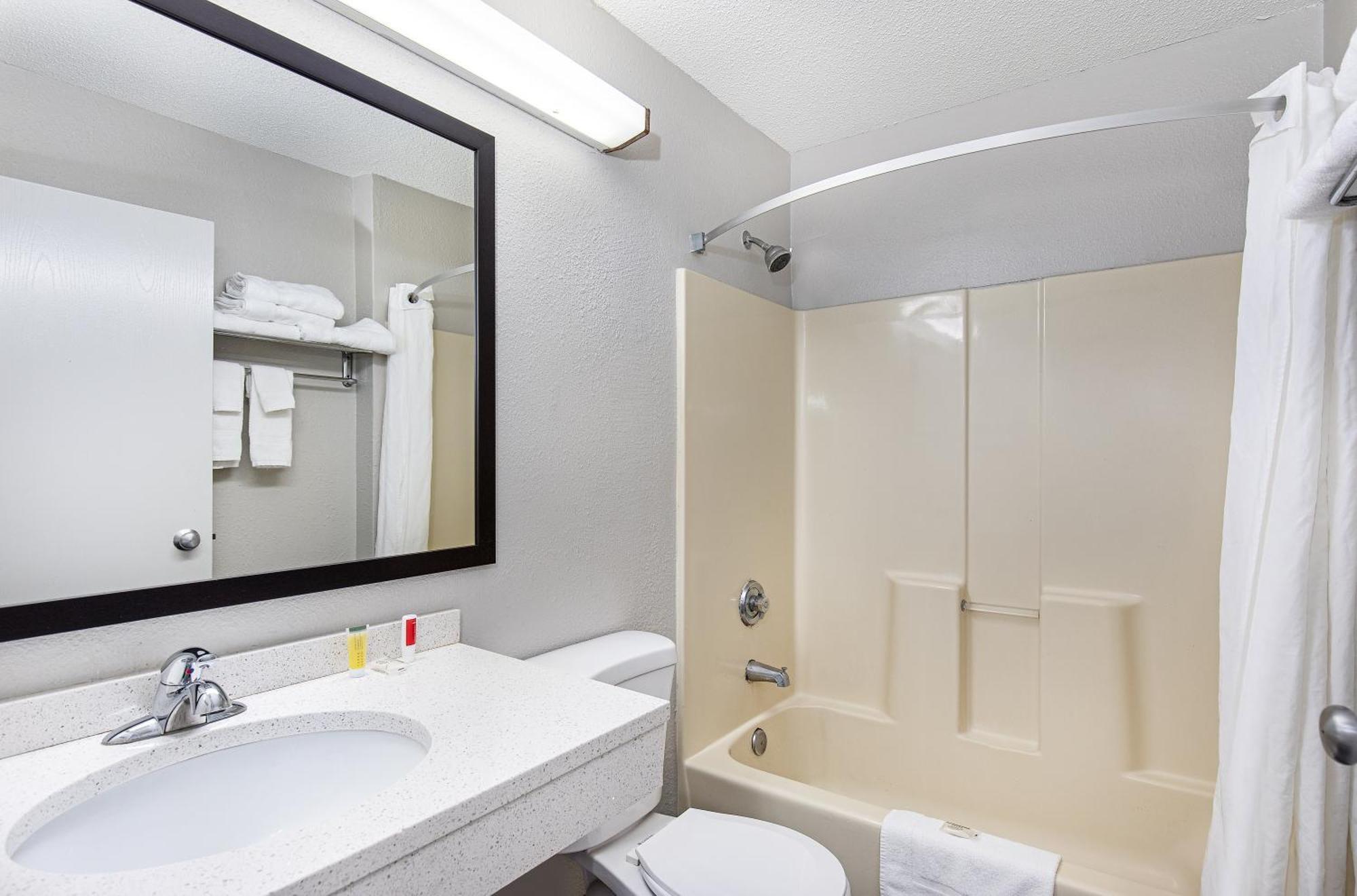 Hotel Microtel And By Wyndham - Cordova Memphis